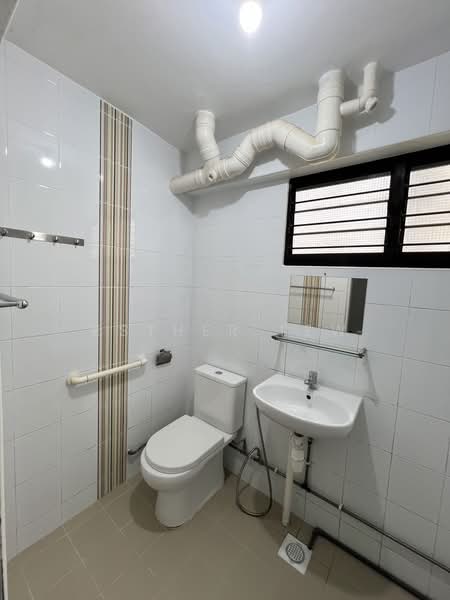 641 Yishun Street 61, 641 Yishun Street 61, 3 Bedrooms, 1,076 sqft, HDB Flat For Rent, by Esther Tew, 20861211 - PropertyGuru.com.sg