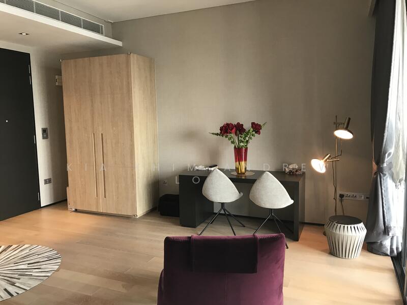 For Rent - OUE Twin Peaks