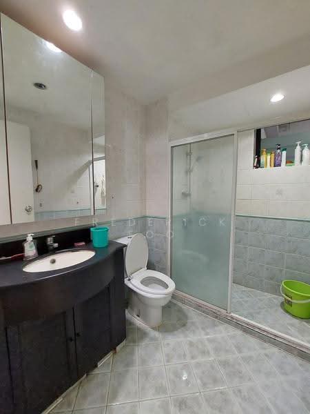 Chestervale, 41 Bangkit Road, Dairy Farm / Bukit Panjang / Choa Chu Kang, 6 Bedrooms, 1,421 sqft, Condominium For Rent, by Frederick Foo, 20863681 - Bathroom - PropertyGuru.com.sg