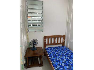 For Rent - 340 Woodlands Avenue 1