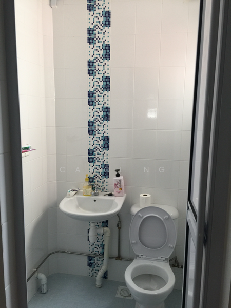 For Rent - 340 Woodlands Avenue 1