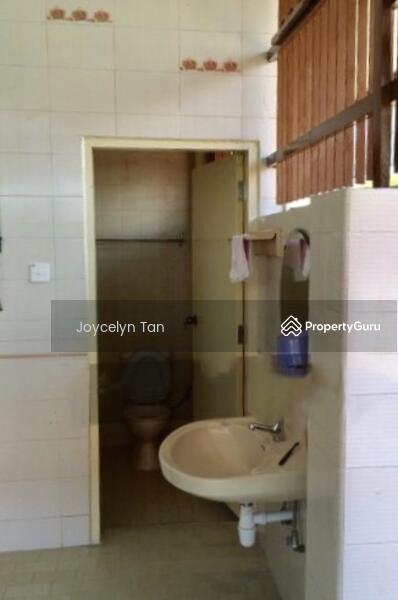 Bathroom in the Kitchen