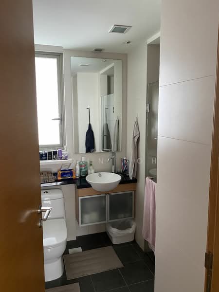 Casa Merah, 60 Tanah Merah Kechil Avenue, 4 Bedrooms, 1,572 sqft, Condominium For Rent, by John Koh, 20873603 - PropertyGuru.com.sg