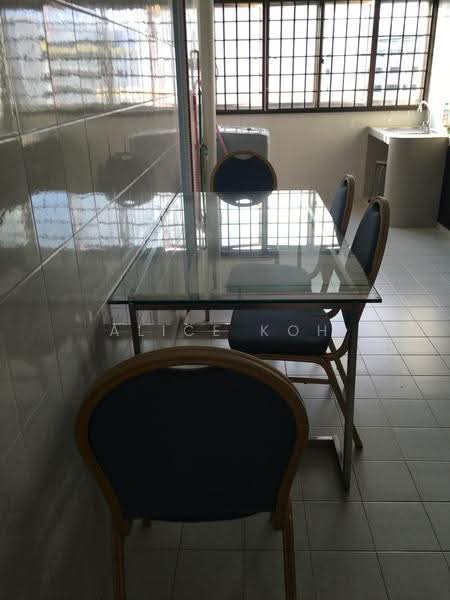 102 Aljunied Crescent, 102 Aljunied Crescent, Eunos / Geylang / Paya Lebar, 2 Bedrooms, 645 sqft, HDB Flat For Rent, by Alice Koh, 20875138 - PropertyGuru.com.sg