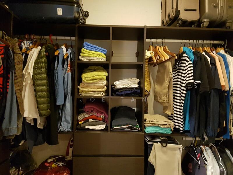 Walk in wardrobe