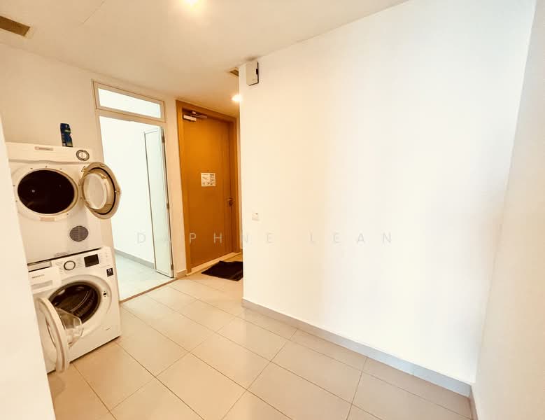 Marina Bay Residences, 18 Marina Boulevard, 3 Bedrooms, 1,979 sqft, Condominium For Rent, by Daphne Lean, 20888773 - PropertyGuru.com.sg