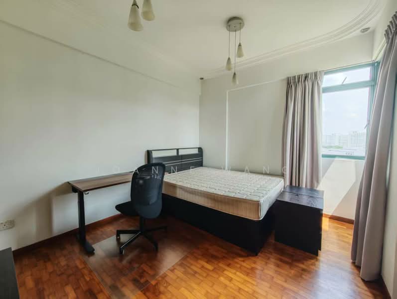 Summerdale, 2 Boon Lay Drive, 3 Bedrooms, 1,195 sqft, Condominium For Rent, by Joanne Wang, 20891708 - PropertyGuru.com.sg