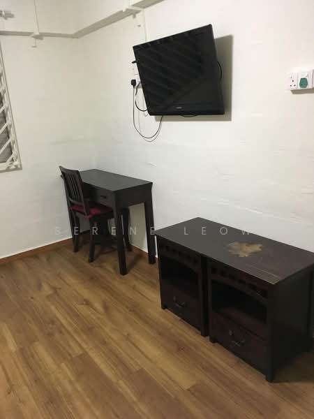 2 Lorong Lew Lian, 2 Lorong Lew Lian, 2 Bedrooms, 688 sqft, HDB Flat For Rent, by Serene Leow, 20892426 - PropertyGuru.com.sg