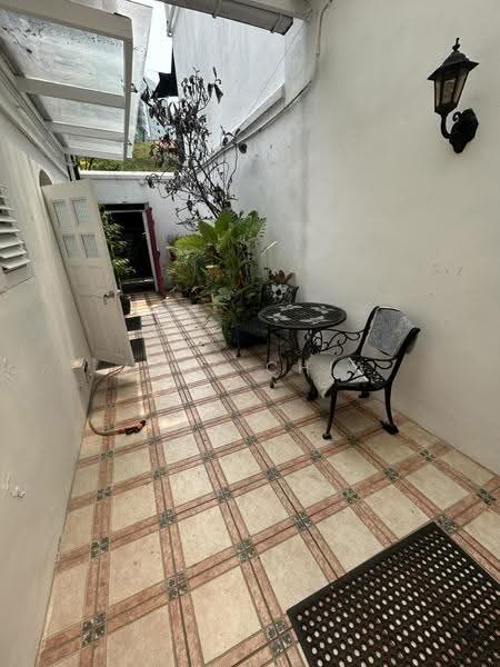 Cairnhill Road Conservation House, Cairnhill Road, Orchard / River Valley, 3 Bedrooms, 2,400 sqft, Conservation House For Rent, by Jane Chia, 20904464 - Exterior - PropertyGuru.com.sg