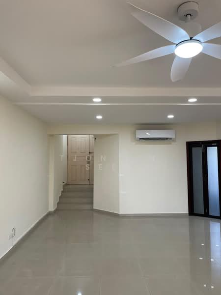 Rajah Towers, 32 Jalan Rajah, 3 Bedrooms, 2,200 sqft, Apartment For Rent, by Tjon Lin Seen, 20911680 - PropertyGuru.com.sg