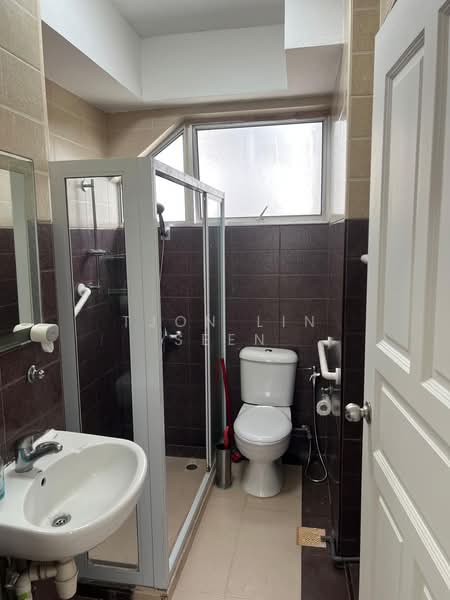 Rajah Towers, 32 Jalan Rajah, 3 Bedrooms, 2,200 sqft, Apartment For Rent, by Tjon Lin Seen, 20911680 - PropertyGuru.com.sg