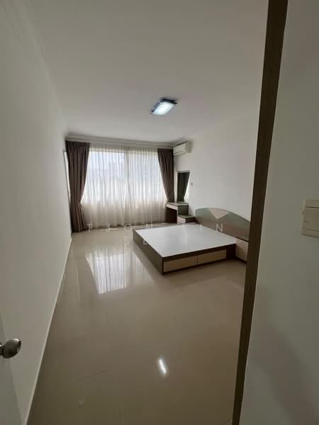 Rajah Towers, 32 Jalan Rajah, 3 Bedrooms, 2,200 sqft, Apartment For Rent, by Tjon Lin Seen, 20911680 - PropertyGuru.com.sg