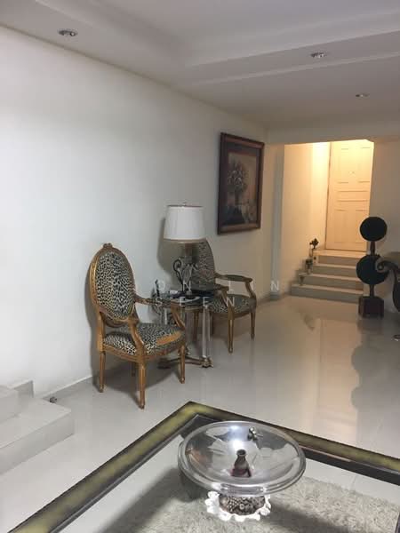 Rajah Towers, 32 Jalan Rajah, 3 Bedrooms, 2,200 sqft, Apartment For Rent, by Tjon Lin Seen, 20911680 - PropertyGuru.com.sg