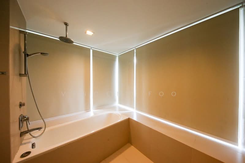 Nova 88, 8 Bhamo Road, 4 Bedrooms, 1,249 sqft, Apartment For Rent, by Vincent Foo, 20913182 - Master Bathroom - PropertyGuru.com.sg