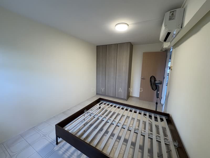 83 Commonwealth Close, 83 Commonwealth Close, 2 Bedrooms, 646 sqft, HDB Flat For Rent, by Wendy Ang, 20913845 - Master Bedroom - PropertyGuru.com.sg