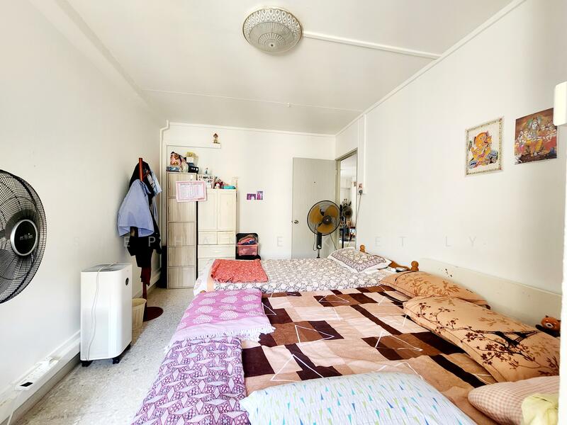 For Rent - 221 Tampines Street 24