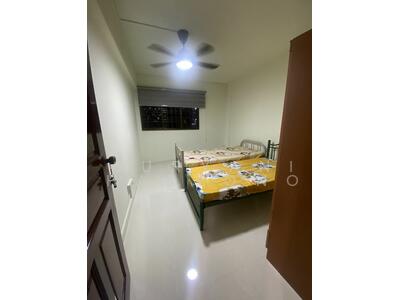 For Rent - 704 Yishun Avenue 5