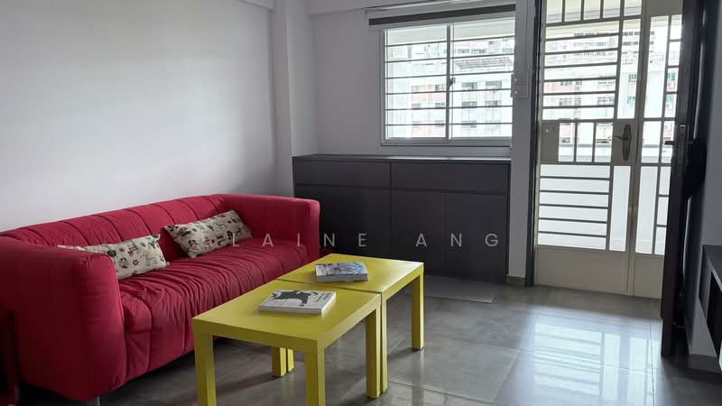 363 Clementi Avenue 2, 363 Clementi Avenue 2, 2 Bedrooms, 882 sqft, HDB Flat For Rent, by Elaine Ang, 20921691 - PropertyGuru.com.sg