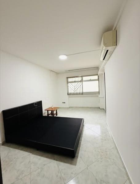 910 Hougang Street 91, 910 Hougang Street 91, Hougang / Punggol / Sengkang, 3 Bedrooms, 1,001 sqft, HDB Flat For Rent, by Connie Chew 周址芩, 20930599 - Bedroom - PropertyGuru.com.sg