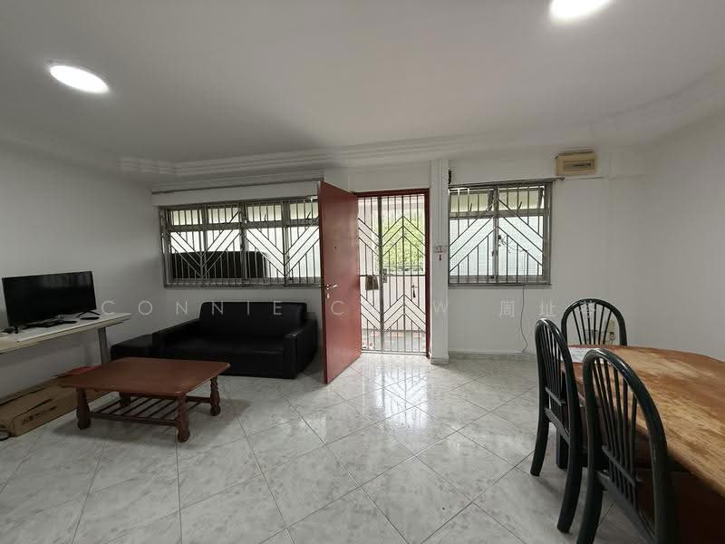 910 Hougang Street 91, 910 Hougang Street 91, Hougang / Punggol / Sengkang, 3 Bedrooms, 1,001 sqft, HDB Flat For Rent, by Connie Chew 周址芩, 20930599 - Living Room - PropertyGuru.com.sg