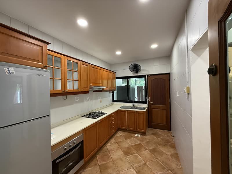 Mt Sinai Ave, Mt Sinai Ave, 4 Bedrooms, 2,500 sqft, Semi-Detached House For Rent, by Gary Lim, 20934265 - PropertyGuru.com.sg