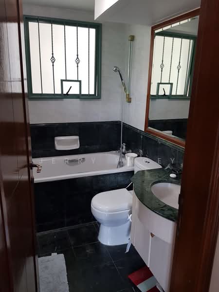 Palm Gardens, 2E Hong San Walk, 3 Bedrooms, 1,206 sqft, Condominium For Rent, by Jerry Phoey, 20935660 - PropertyGuru.com.sg