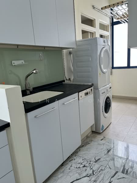 For Rent - Water Place