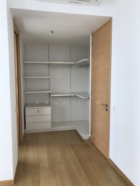 The Crest, 101 Prince Charles Crescent, 3 Bedrooms, 1,227 sqft, Condominium For Rent, by Anna Low, 20937432 - PropertyGuru.com.sg