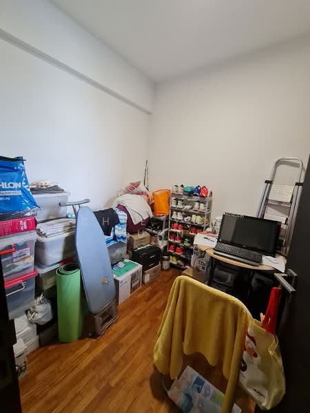 For Rent - Sims Urban Oasis