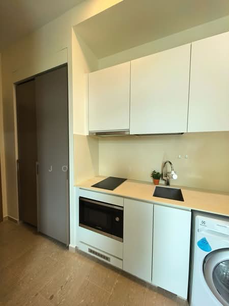 Waterfront @ Faber, 48 Faber Walk, Studio, 300 sqft, Apartment For Rent, by Jooli Yeap, 20941150 - PropertyGuru.com.sg