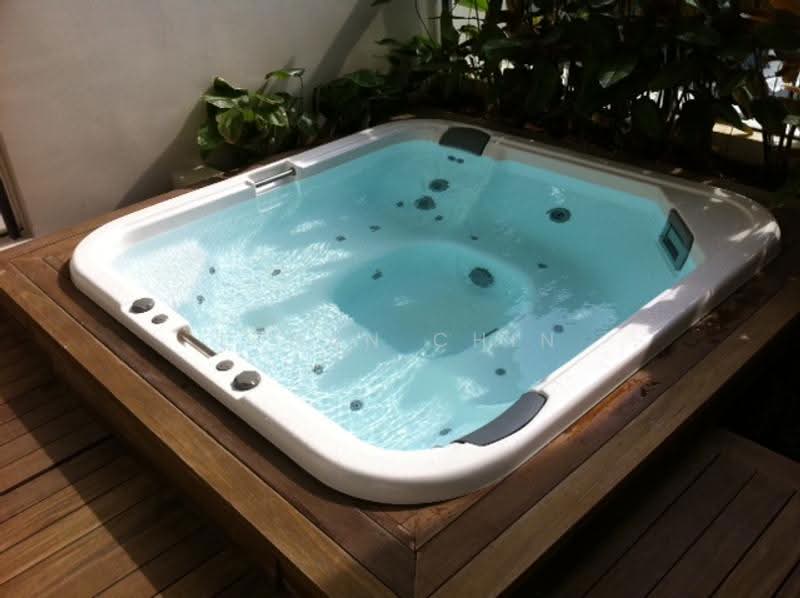 Soleil @ Sinaran, 6 Sinaran Drive, Newton / Novena, 2 Bedrooms, 1,453 sqft, Condominium For Rent, by Ethan Chin, 20946327 - PropertyGuru.com.sg