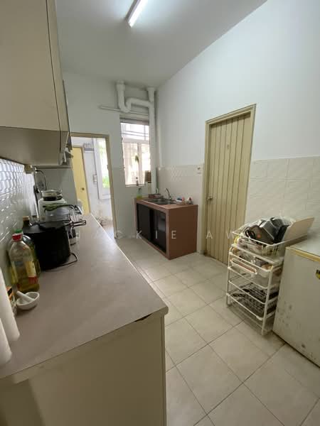 Kim Sia Court, 1 Jalan Jintan, Room Rental, 130 sqft, Apartment For Rent, by Jackie Aw, 20949375 - PropertyGuru.com.sg