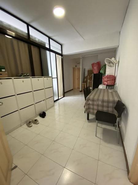 Kim Sia Court, 1 Jalan Jintan, Orchard / River Valley, Room Rental, 160 sqft, Apartment For Rent, by Jackie Aw, 20949375 - PropertyGuru.com.sg