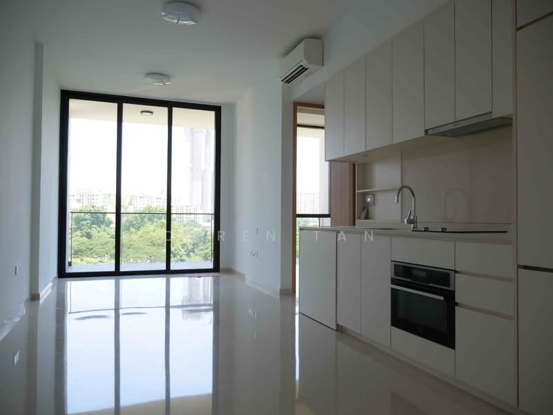 The Crest, 101 Prince Charles Crescent, 2 Bedrooms, 775 sqft, Condominium For Rent, by Caren Tan, 20950192 - PropertyGuru.com.sg