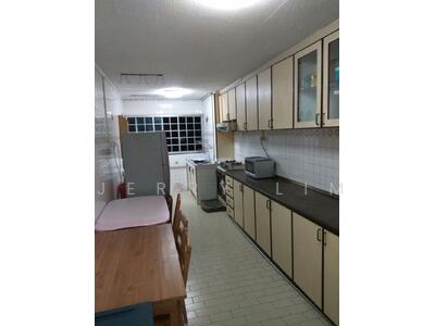 For Rent - 212 Bukit Batok Street 21