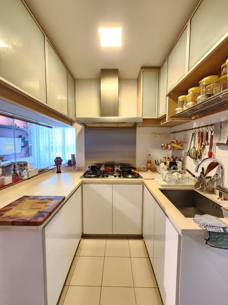 Riviera Residences, 9 Riviera Drive, 3 Bedrooms, 1,216 sqft, Condominium For Rent, by Deborah Choo, 20952987 - PropertyGuru.com.sg