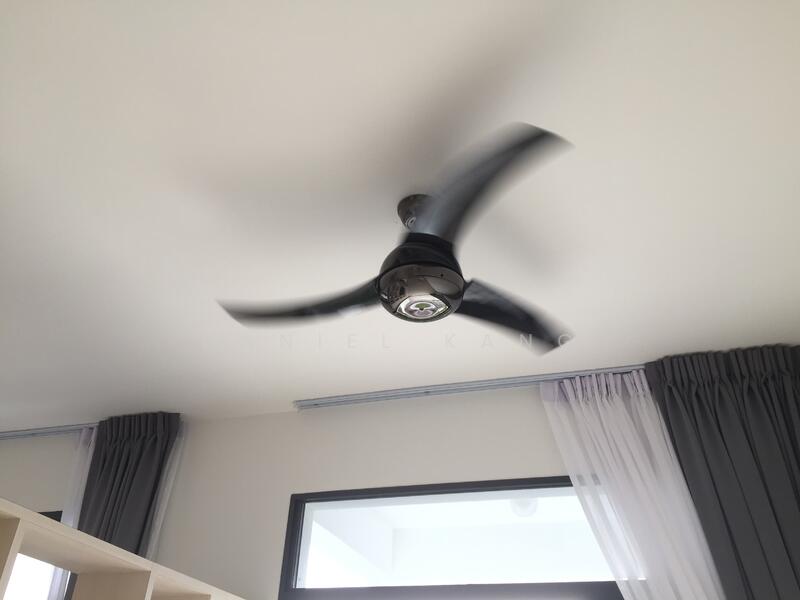 Hillion Residences, Jelebu Road, 1 Bedroom, 474 sqft, Condominium For Rent, by Daniel Kang, 20954207 - Ceiling fan in the living room - PropertyGuru.com.sg