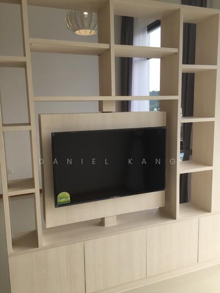 Hillion Residences, Jelebu Road, 1 Bedroom, 474 sqft, Condominium For Rent, by Daniel Kang, 20954207 - TV cabinet between living and bedroom - PropertyGuru.com.sg