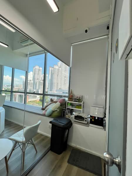 One Commonwealth, 1 Commonwealth Lane, 2,045 sqft, Light Industrial (B1) For Rent, by Jackie Chew, 20955172 - CommercialGuru.com.sg