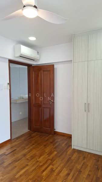 Bullion Park, 168 Lentor Loop, 3 Bedrooms, 1,259 sqft, Condominium For Rent, by Roland Ong, 20955284 - PropertyGuru.com.sg