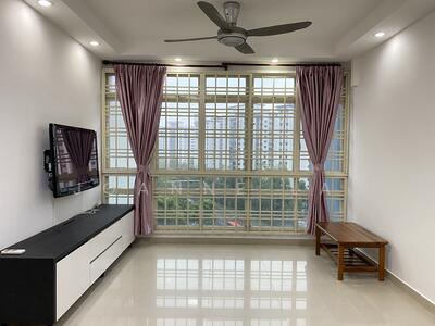 For Rent - 267A Compassvale Link