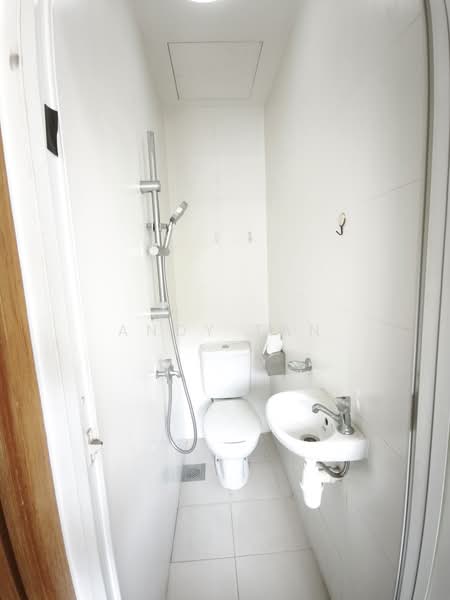 Shelford Suites, 16 Shelford Road, 3 Bedrooms, 1,270 sqft, Apartment For Rent, by Andy Tan, 20956202 - PropertyGuru.com.sg