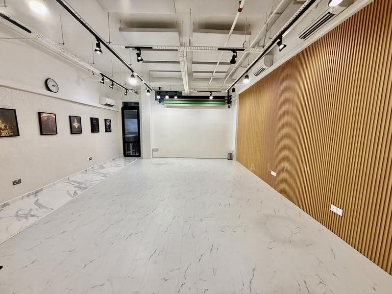 Oxley BizHub 2, 62 Ubi Road 1, Eunos / Geylang / Paya Lebar, 1,012 sqft, Light Industrial (B1) For Rent, by Shawn Thayalan, 20956210 - CommercialGuru.com.sg