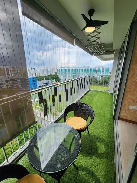 FLO Residence, 1 Punggol Field Walk, Hougang / Punggol / Sengkang, 3 Bedrooms, 1,012 sqft, Condominium For Rent, by Gwendelene (Wendy) Chew, 20961177 - Balcony - PropertyGuru.com.sg