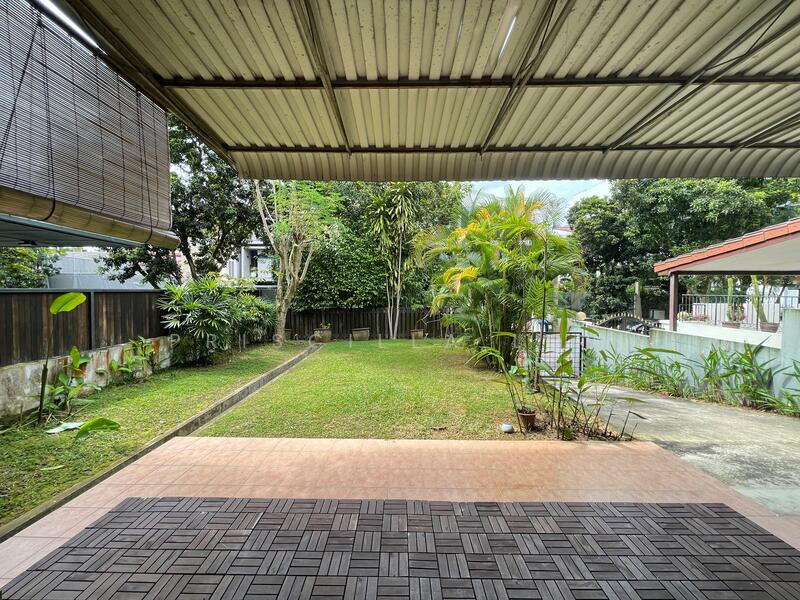 patio and front garden