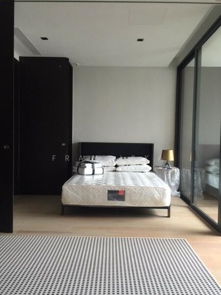 OUE Twin Peaks, 33 Leonie Hill Road, 1 Bedroom, 549 sqft, Condominium For Rent, by Fransiska Tan, 20962686 - PropertyGuru.com.sg