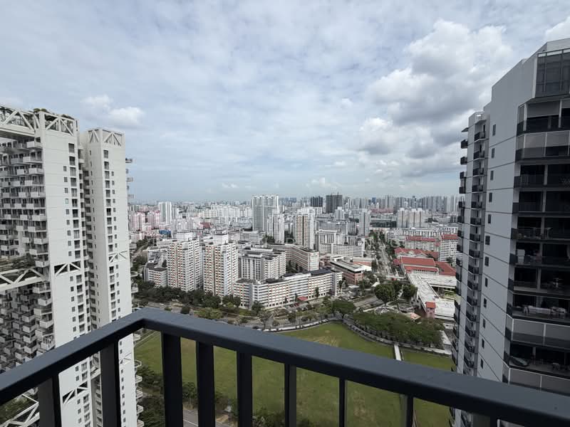 Sky Vue, 3 Bishan Street 15, 2 Bedrooms, 807 sqft, Condominium For Sale, by Roland Ong, 20963747 - PropertyGuru.com.sg