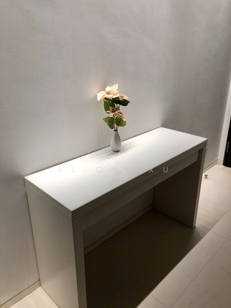 For Rent - Scotts Square