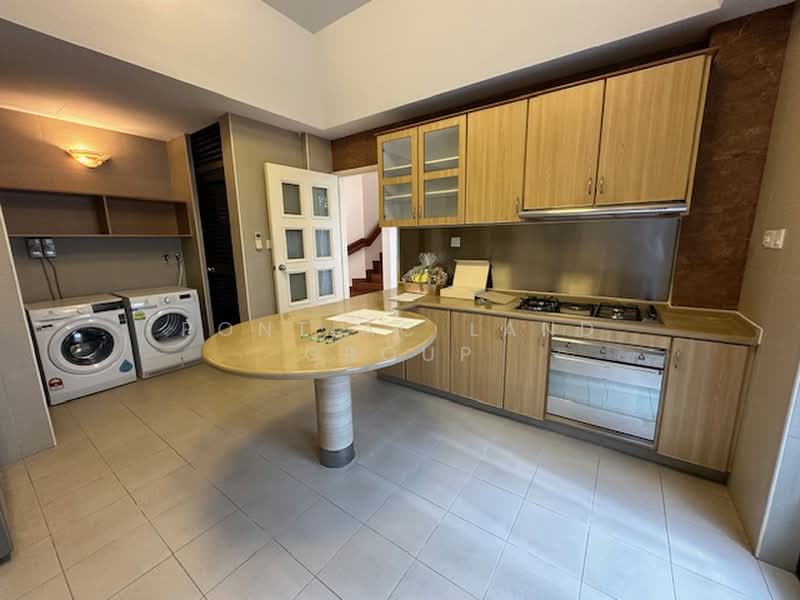 Brentwood Villas, Lloyd Road Singapore, 4 Bedrooms, 2,242 sqft, Cluster House For Rent, by Residential Leasing, 20968512 - PropertyGuru.com.sg