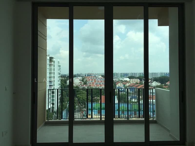 The Glades, 2 Bedok Rise, 1 Bedroom, 484 sqft, Condominium For Rent, by Lay Hoon Grace Ser, 20968659 - Good Size Balcony  - PropertyGuru.com.sg